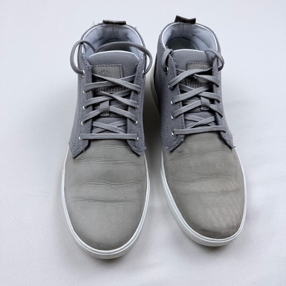 Timberland Men\'s Davis Square Chukka in grey